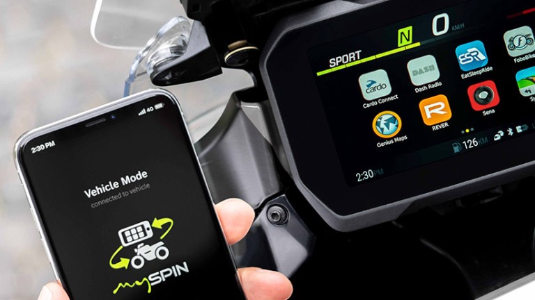 World s first fully integrated split screen for motorcycles rolls