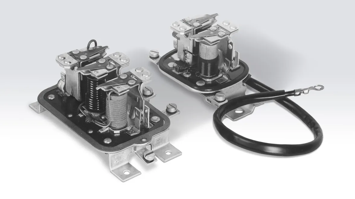 Semiconductor element (“variode”)